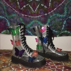 Terrarium butterfly boots